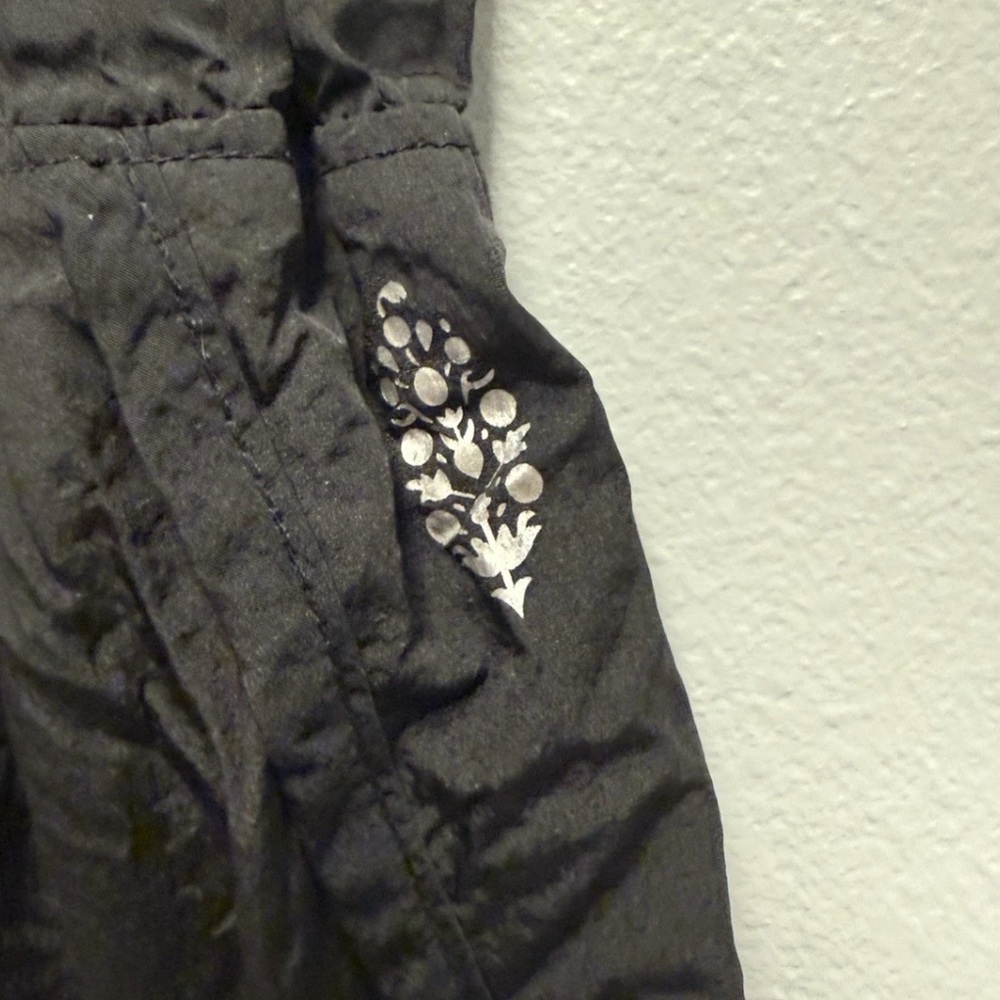 FREE PEOPLE The Way Home High Rise Running Shorts Women's Size Small Black - Picture 4 of 5